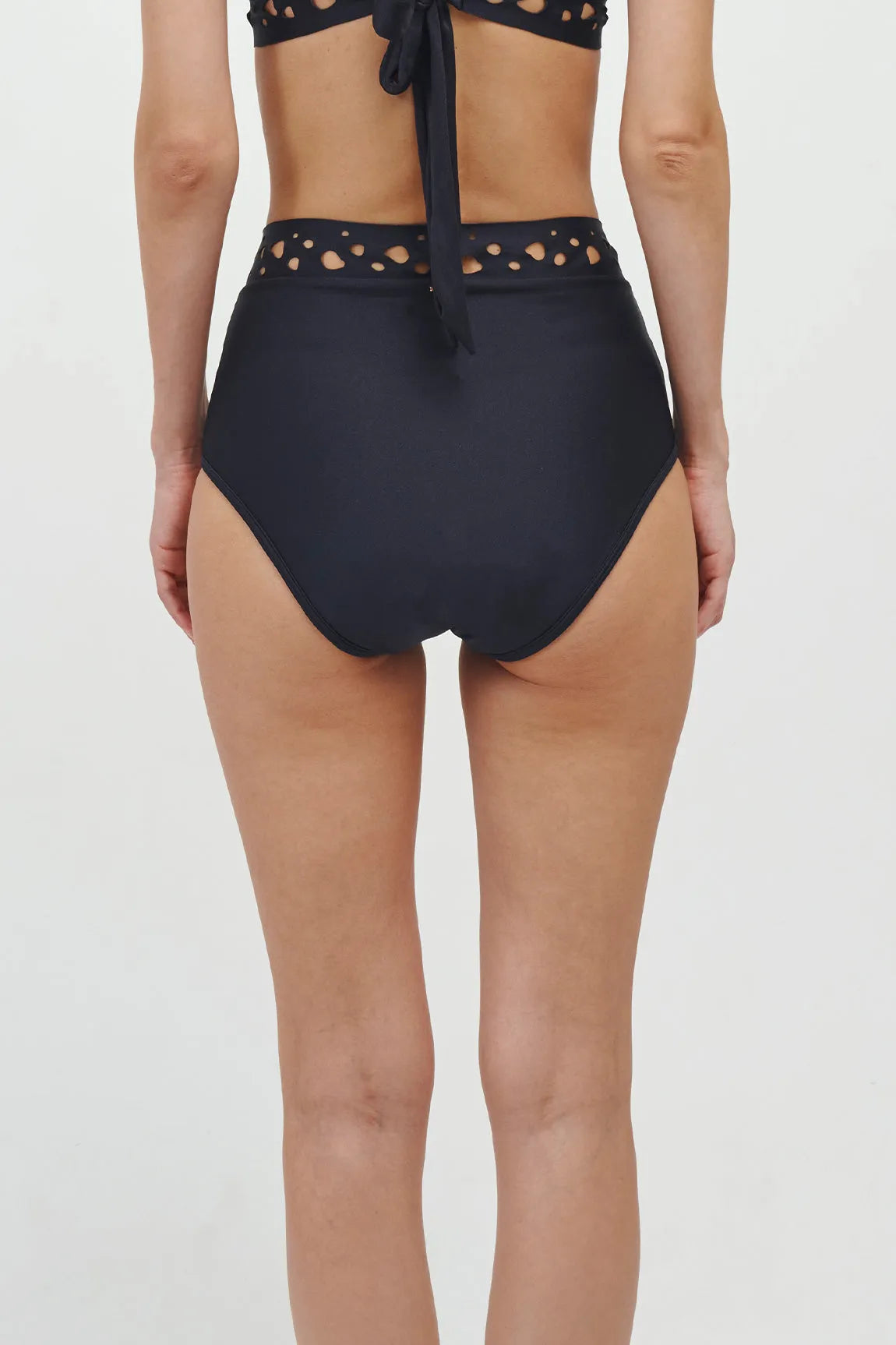 Bottom The Dotted Swimmer Black HW