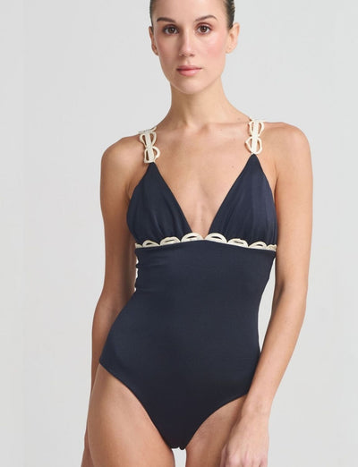 Eiré One Piece Black