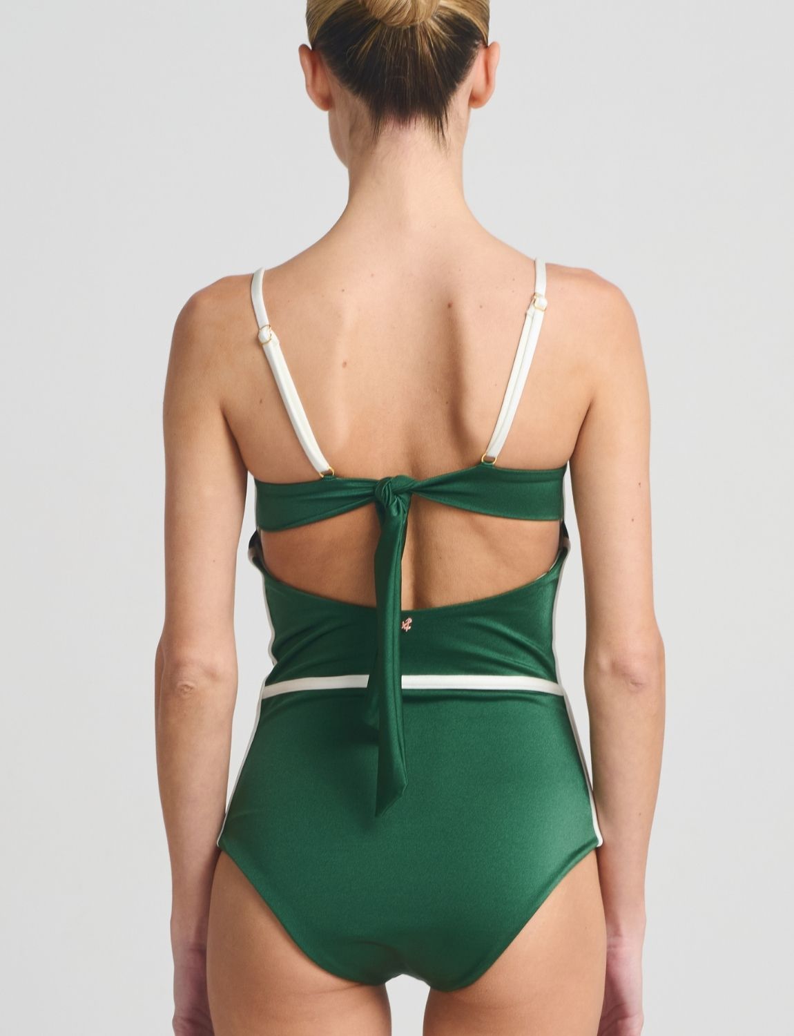 Kairé One piece Green